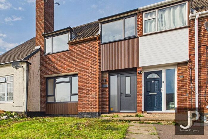 3 Bedroom Terraced House For Sale In Salesbury Drive, Billericay, CM11