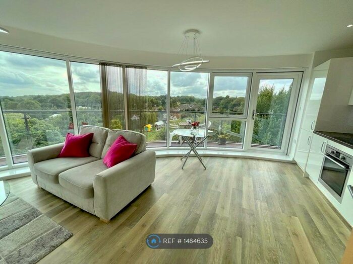 2 Bedroom Flat To Rent In The Embankment, Nash Mills Wharf, Hemel Hempstead, HP3