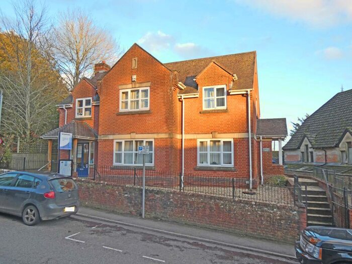 3 Bedroom Semi-Detached House To Rent In High Street, Tisbury, Wiltshire, SP3