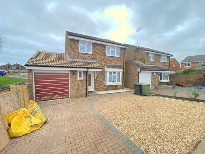 4 Bedroom House To Rent In Carina Drive, Leighton Buzzard, LU7