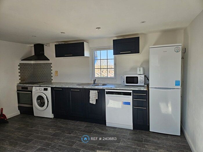 1 Bedroom Maisonette To Rent In Mcleod Road, London, SE2