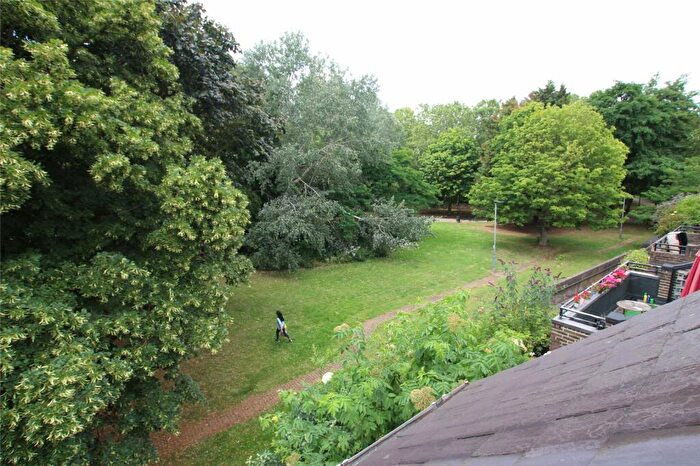 5 Bedroom End Of Terrace House To Rent In London, London, E1W