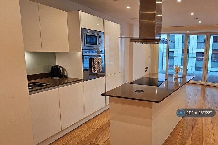 2 Bedroom Flat To Rent In Arena Tower, London, E14