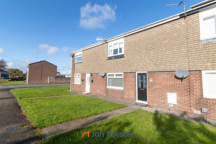 2 Bedroom Terraced House For Sale In Annitsford Drive, Dudley, Cramlington, NE23