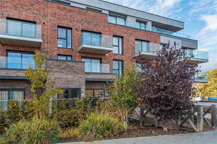 2 Bedroom Flat To Rent In Merlin Drive, Fletton Quays, Peterborough, PE2