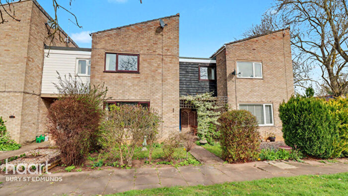 3 Bedroom Terraced House For Sale In Ridley Road, Bury St Edmunds, IP33