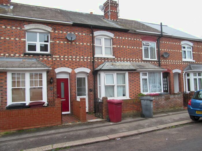 4 Bedroom Terraced House To Rent In Brighton Road, Reading, RG6