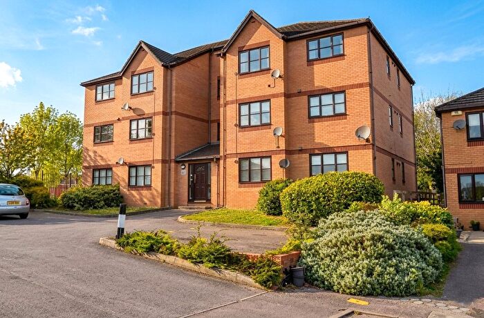 1 Bedroom Flat For Sale In Wimborne Crescent, Westcroft, MK4