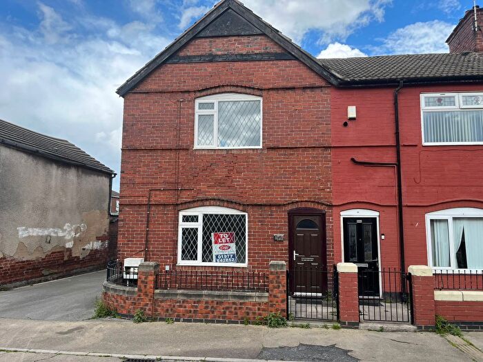 2 Bedroom End Terrace House To Rent In Harrow Street, Pontefract, WF9