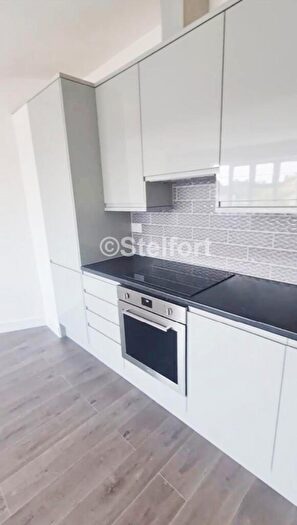 1 Bedroom Flat To Rent In Oakridge Road, Bromley, BR1