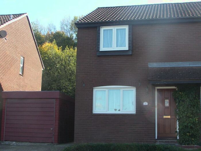 3 Bedroom Detached House To Rent In Ketelbey Rise, Basingstoke, RG22