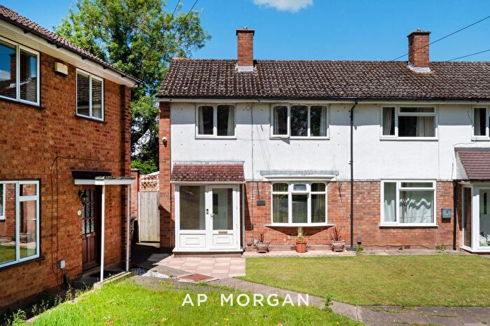 3 Bedroom End Of Terrace House For Sale In Caldwell Grove, Solihull, West Midlands, B91