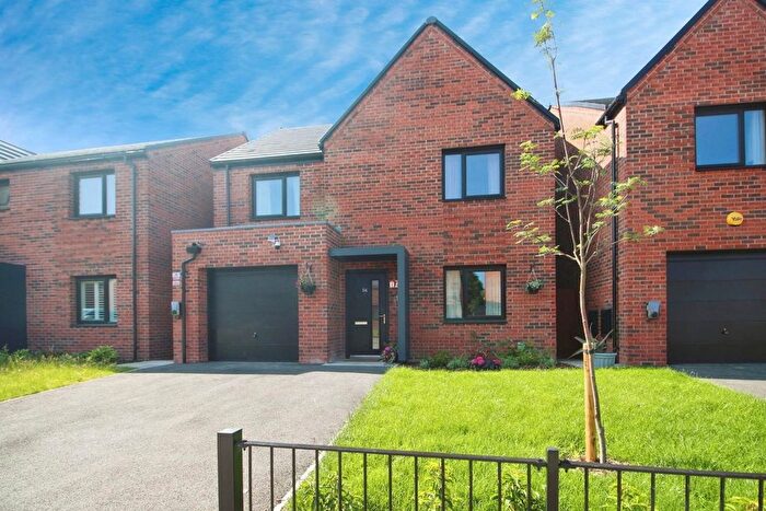 4 Bedroom Property To Rent In Moss Hey Drive, Manchester, M23