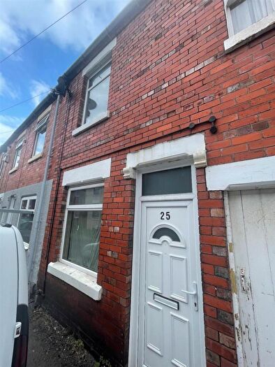 2 Bedroom Terraced House To Rent In Heath Street, Newcastle, ST5