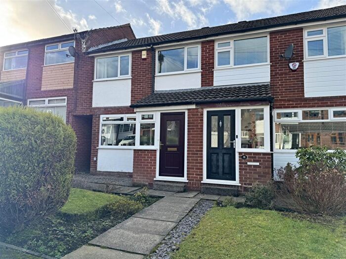 3 Bedroom Terraced House For Sale In Princess Close, Mossley, Ashton-Under-Lyne, OL5