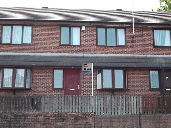 3 Bedroom Terraced House To Rent In Montague Street, Little Horton, BD5