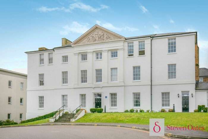 2 Bedroom Apartment To Rent In North Road, Hertford, SG14