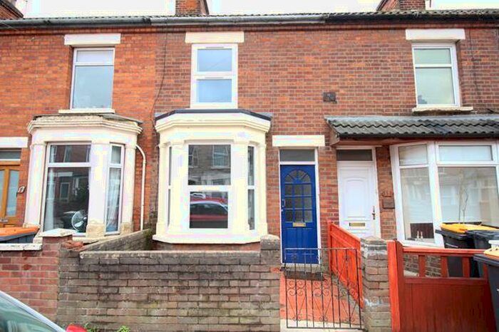 2 Bedroom Terraced House To Rent In College Road, Bedford, MK42