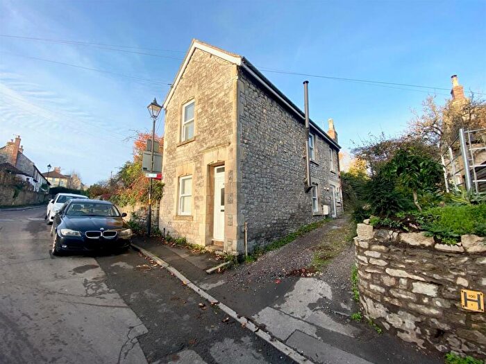 2 Bedroom Detached House To Rent In High Street, Saltford, BS31