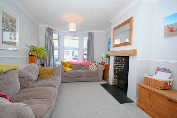 3 Bedroom Terraced House To Rent In Leighville Grove, Leigh-On-Sea SS9