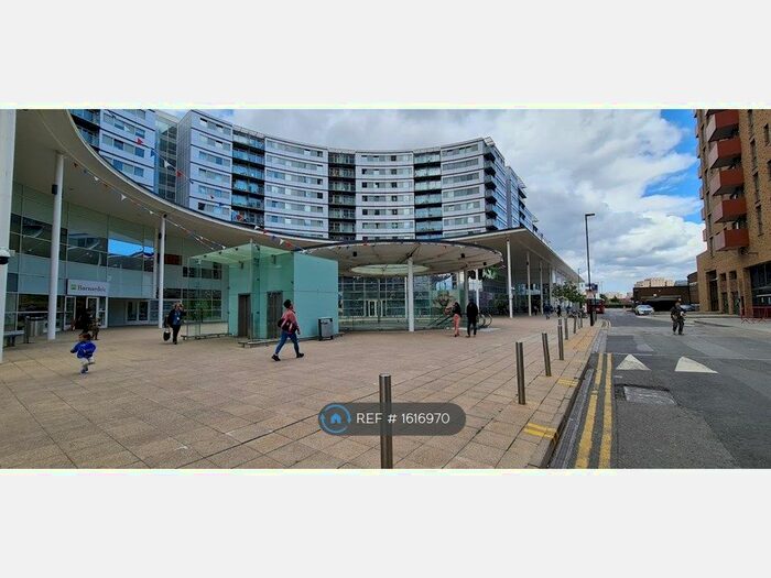 1 Bedroom Flat To Rent In The Blenheim Centre, Hounslow, TW3