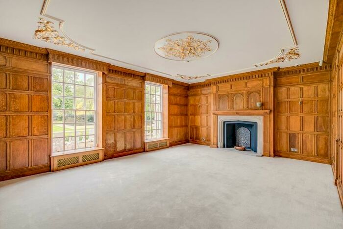 12 Bedroom Detached House To Rent In The Bishops Avenue, Hampstead Garden Suburb, N2