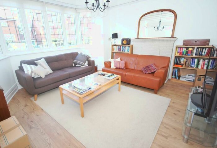 5 Bedroom Semi-Detached House To Rent In Cecil Park, Pinner, HA5