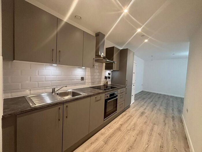 2 Bedroom Flat To Rent In Darwin Street, Birmingham, B12