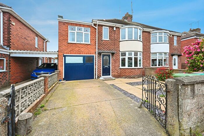 3 Bedroom Semi Detached House For Sale In Meden Road, Mansfield Woodhouse, Mansfield, Nottinghamshire, NG19