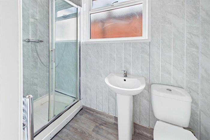 4 Bedroom Terraced House For Sale In King Edward Road, Hillfields, Coventry, CV1 - Photo 10