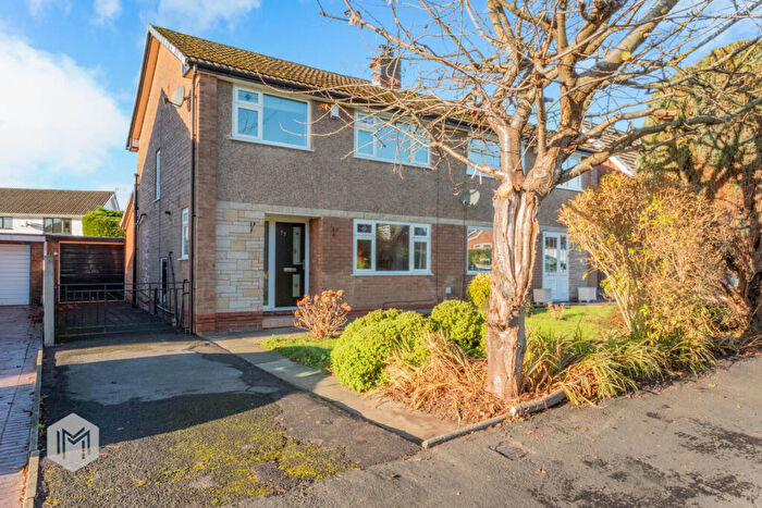 3 Bedroom Semi Detached House For Sale In Wyre Drive, Boothstown, Worsley, Manchester, M28