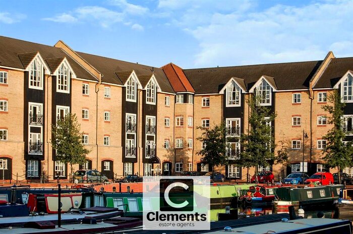 2 Bedroom Flat To Rent In Stephenson Wharf, Hemel Hempstead HP3