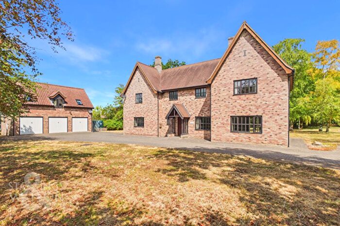 5 Bedroom Detached House For Sale In Rickinghall Road, Hinderclay, Diss, IP22