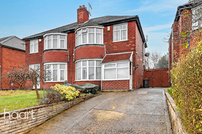 3 Bedroom Semi-Detached House For Sale In Raynesway, Alvaston, DE24