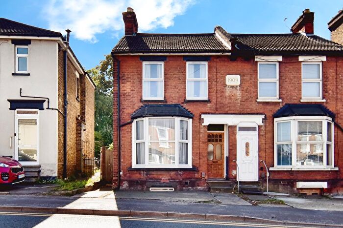 3 Bedroom End Terrace House For Sale In Sheals Crescent, Maidstone, Kent, ME15