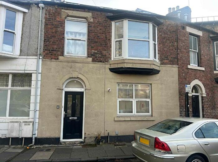 8 Bedroom Private Hall To Rent In Sutton Street, Durham, DH1