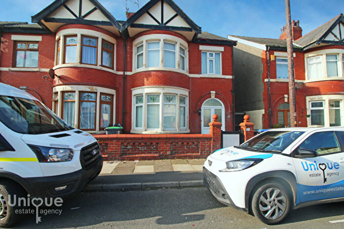 3 Bedroom Semi-Detached House For Sale In Ripon Road, Blackpool, Lancashire, FY1