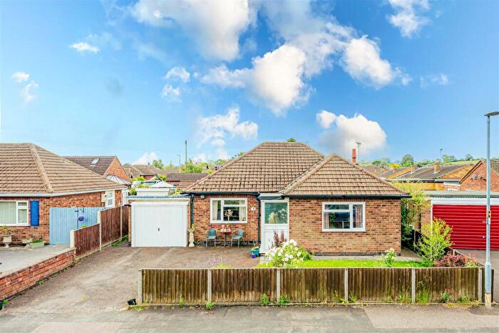 3 Bedroom Bungalow For Sale In Huntingdon Gardens, Market Harborough, LE16
