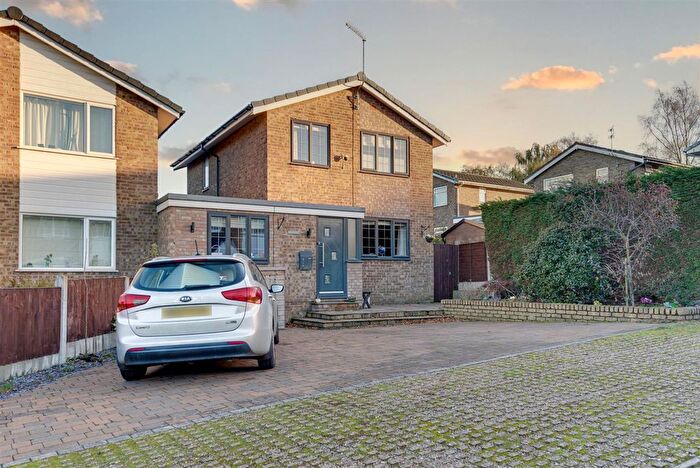 3 Bedroom Detached House For Sale In Bollin Drive, Congleton, CW12