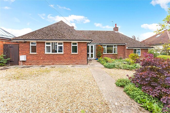 4 Bedroom Bungalow For Sale In Gypsy Lane, Aspley Guise, Milton Keynes, Bedfordshire, MK17