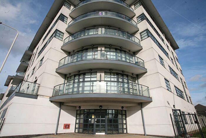 2 Bedroom Flat To Rent In High Road, Chadwell Heath, RM6