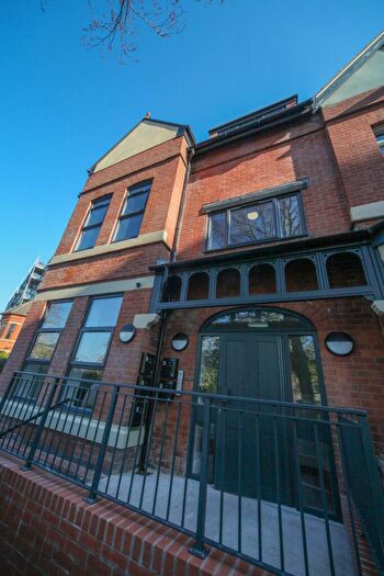 2 Bedroom Apartment To Rent In Flat, Warwick Road, Old Trafford, M16
