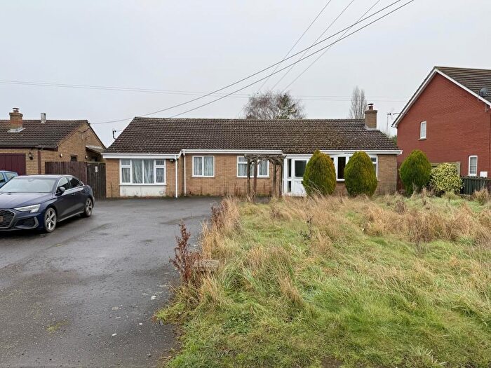 4 Bedroom Detached House For Sale In Church Drove, Outwell, Wisbech, Cambridgeshire, PE14