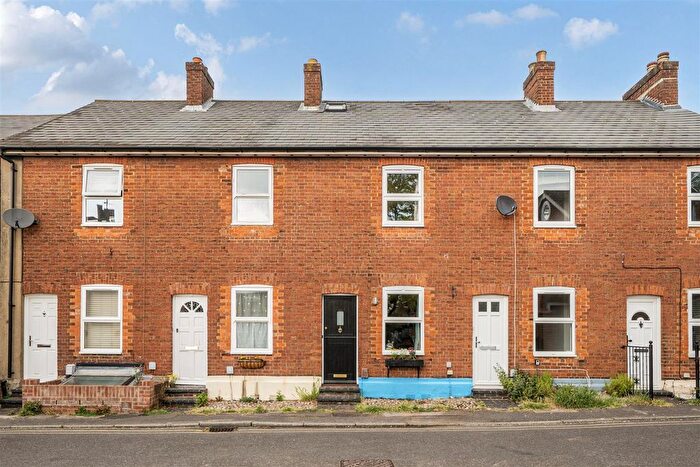 3 Bedroom Property For Sale In Drummond Road, Guildford, GU1