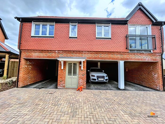 2 Bedroom Detached House To Rent In Barberry Road, High Wycombe, HP10