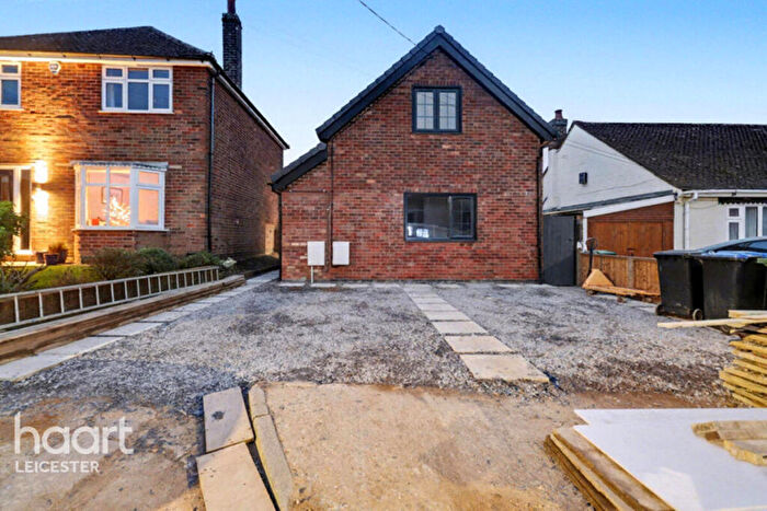 4 Bedroom Bungalow For Sale In Ingarsby Close, Leicester, LE7