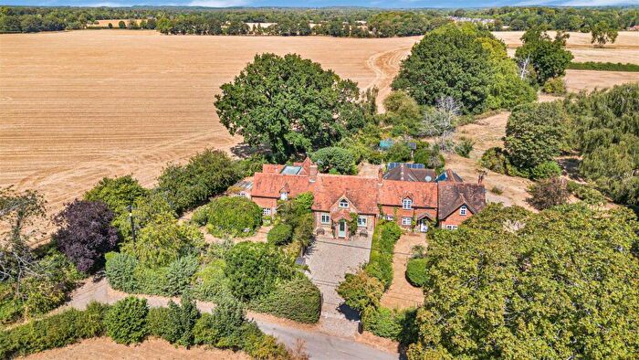 3 Bedroom Cottage For Sale In Burwood Cottage, Chalkhouse Green, Reading, RG4