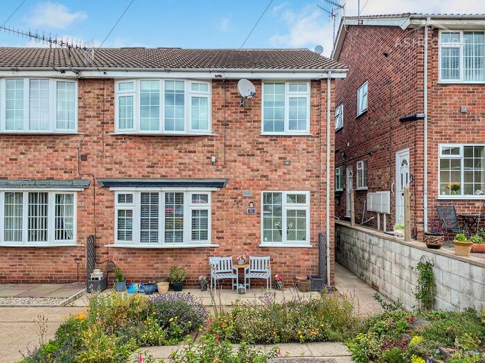 2 Bedroom Flat To Rent In Carmel Gardens, Arnold, Nottingham, NG5