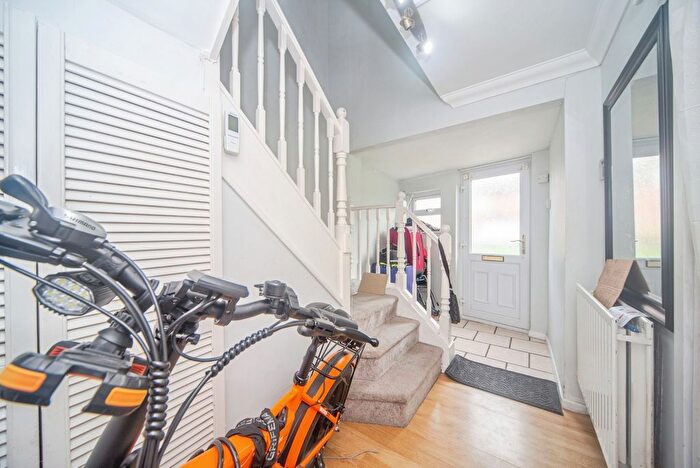 3 Bedroom Terraced House For Sale In Windbury Road, Southampton, Hampshire, SO16