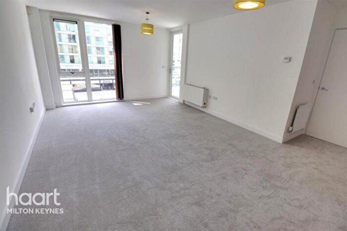 2 Bedroom Apartment To Rent In Dakota House, Central Milton Keynes, MK9